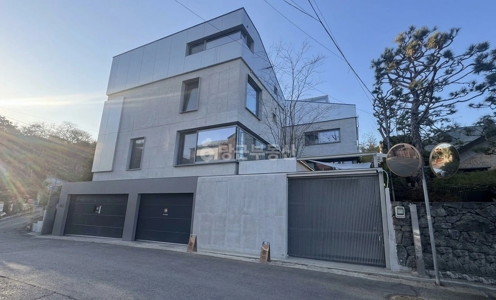 서울특별시 서초구 우면동 사무실 사진 1