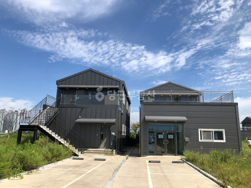 경기도 고양시 덕양구 신평동 공장/창고 사진 1