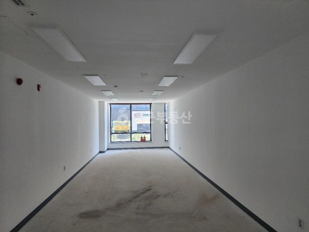 경기도 파주시 와동동 상가 사진 1