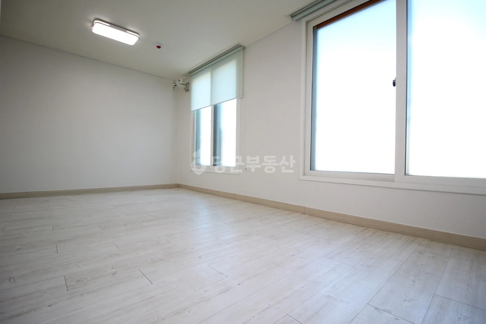 경기도 수원시 팔달구 인계동 원룸 사진 1