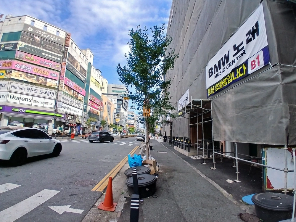 대전광역시 서구 월평동 상가 사진 1
