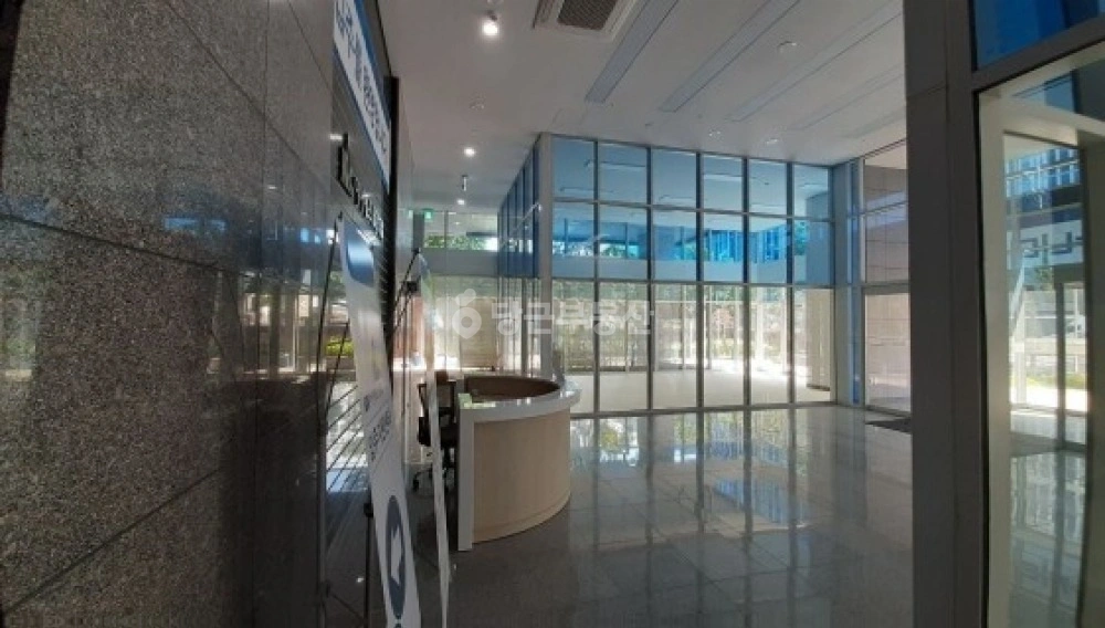 서울특별시 금천구 가산동 상가 사진 1