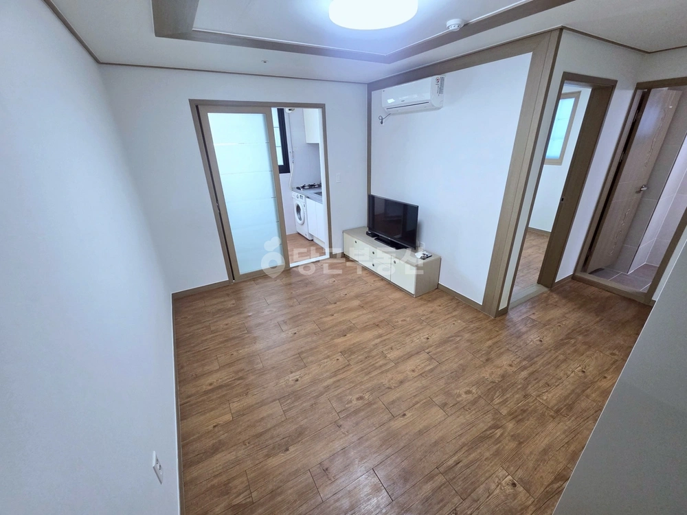 부산광역시 연제구 연산동 원룸 사진 1