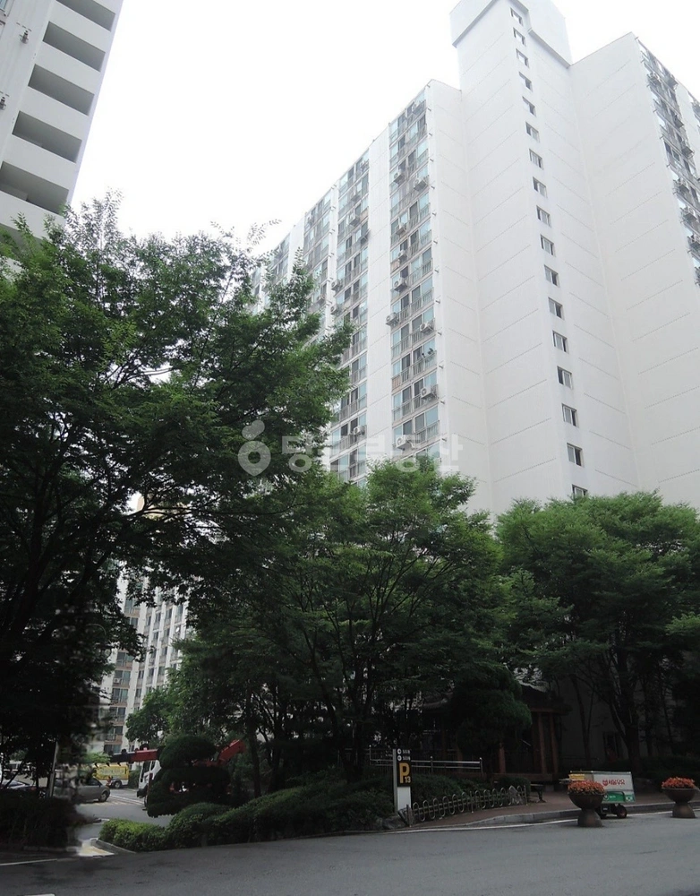 서울특별시 금천구 시흥동 아파트 사진 1