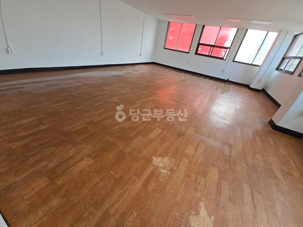 서울특별시 강남구 논현동 사무실 사진 1