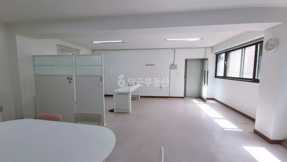 서울특별시 강남구 논현동 사무실 사진 1