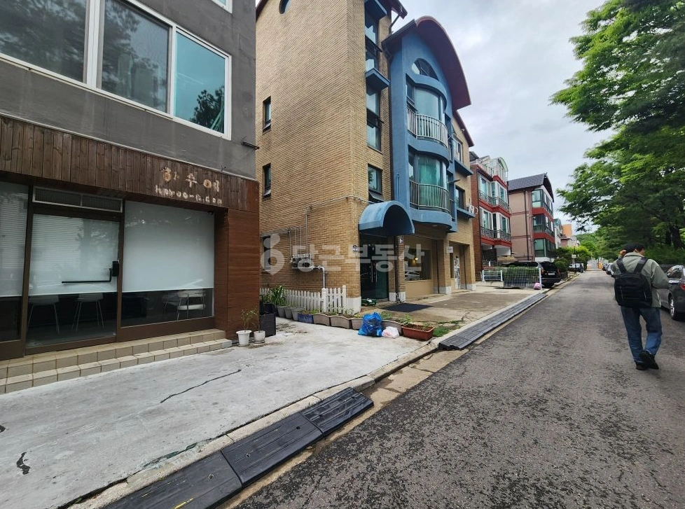 경기도 고양시 일산동구 정발산동 상가 사진 1