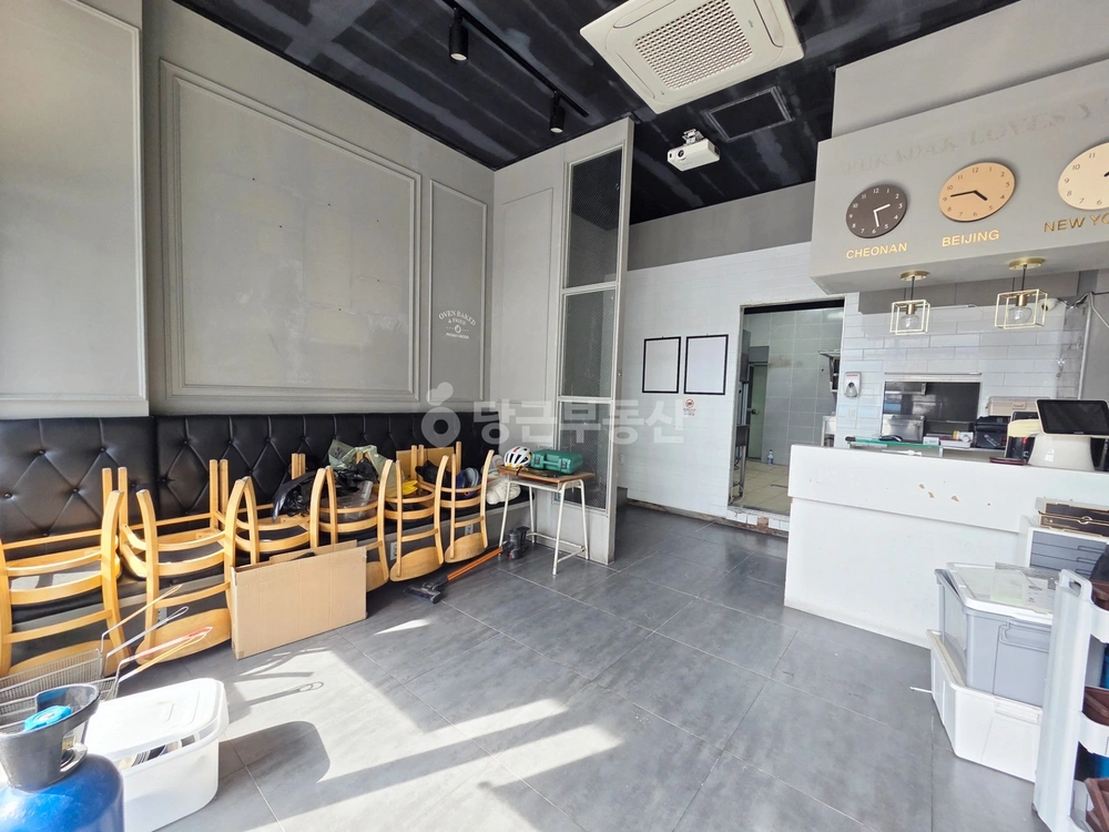 충청남도 천안시 서북구 쌍용동 상가 사진 1