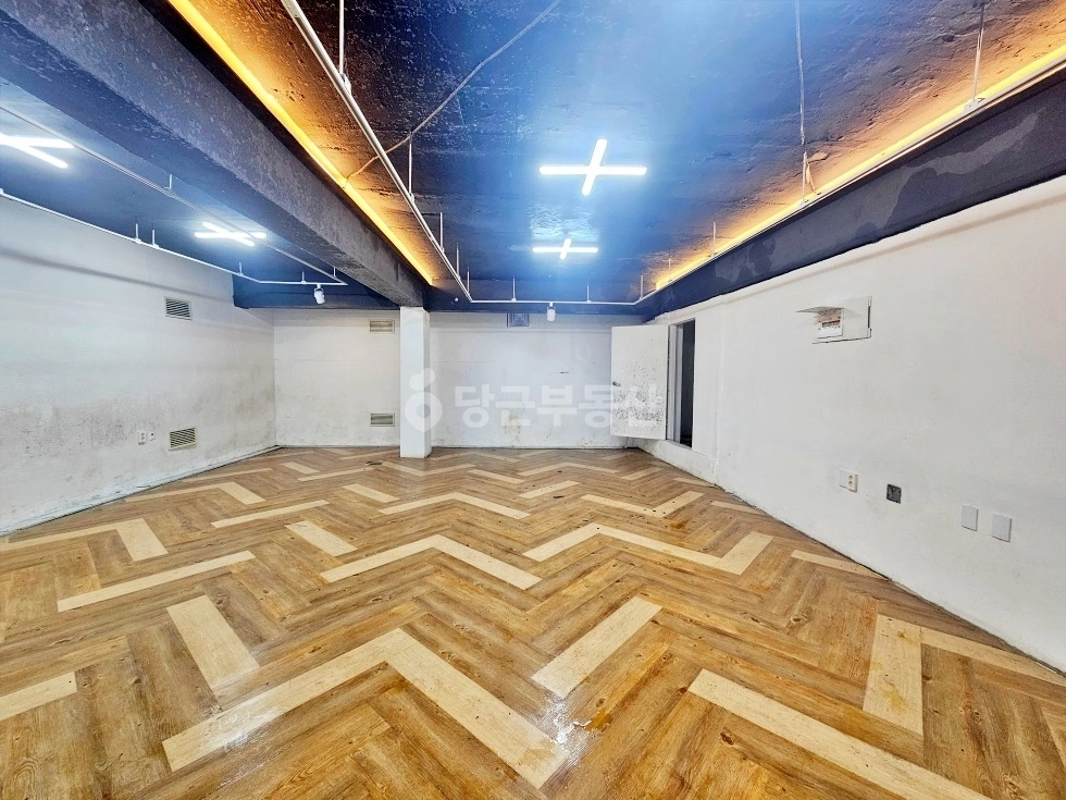 서울특별시 마포구 합정동 상가 사진 1