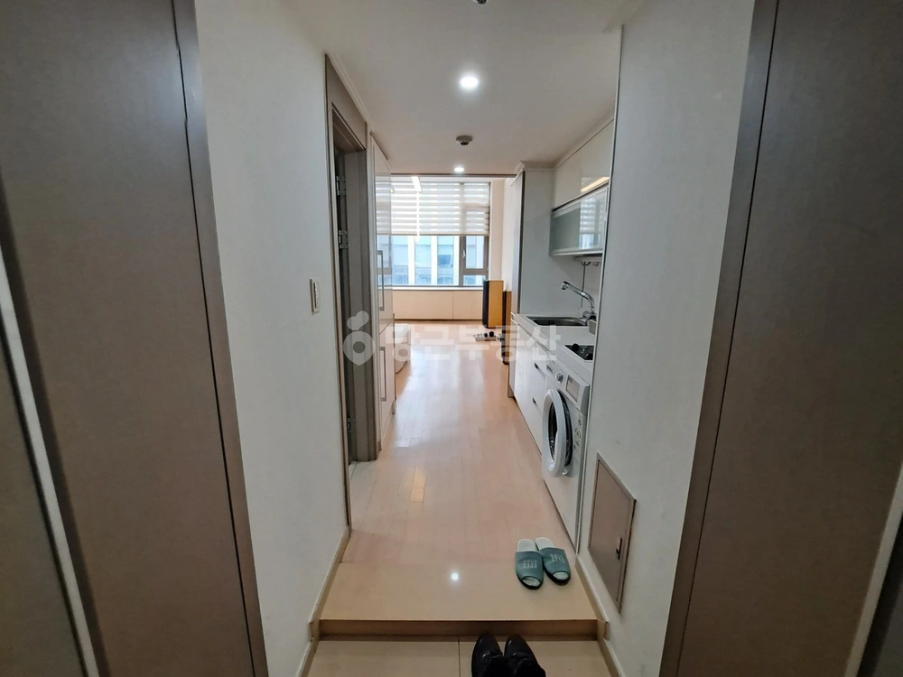 서울특별시 강남구 역삼동 오피스텔 사진 1