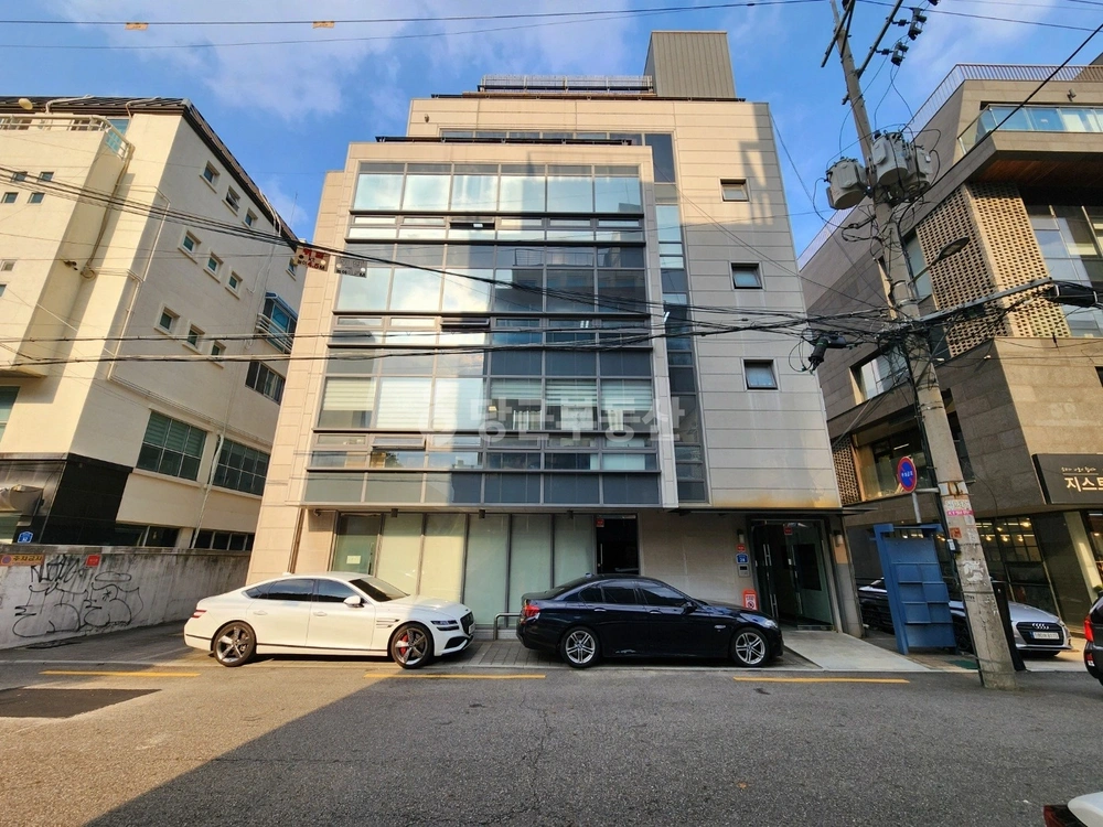 서울특별시 마포구 동교동 사무실 사진 1