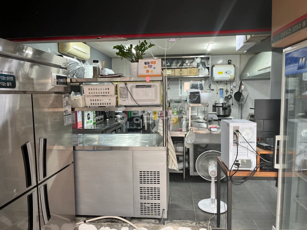 부산광역시 북구 덕천동 상가 사진 1