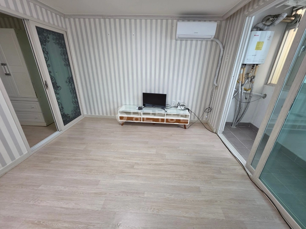 울산광역시 남구 삼산동 원룸 사진 1