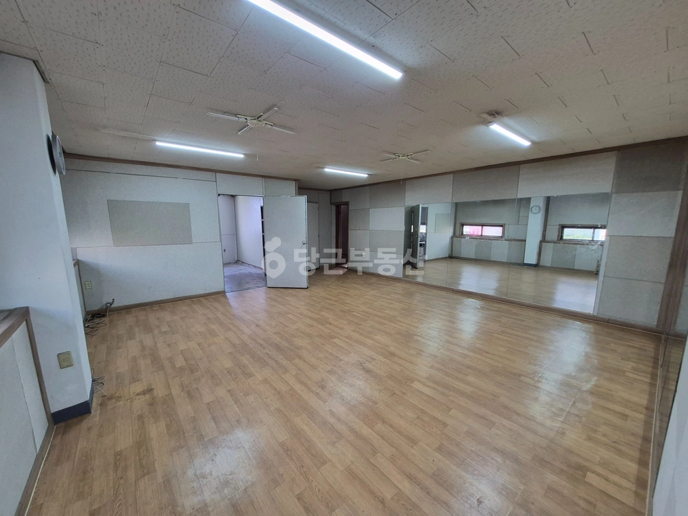 전남광주통합특별시 북구 신안동 상가 사진 1