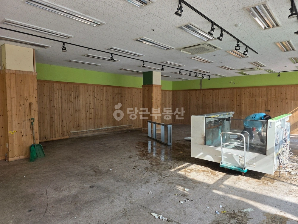 경기도 고양시 일산서구 일산동 상가 사진 1