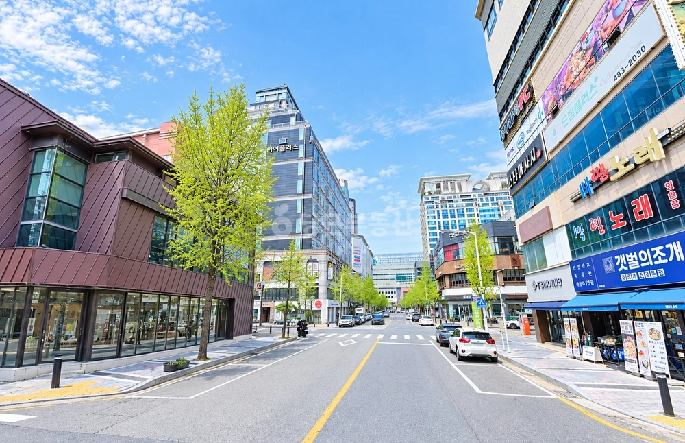 대전광역시 서구 탄방동 상가 사진 1