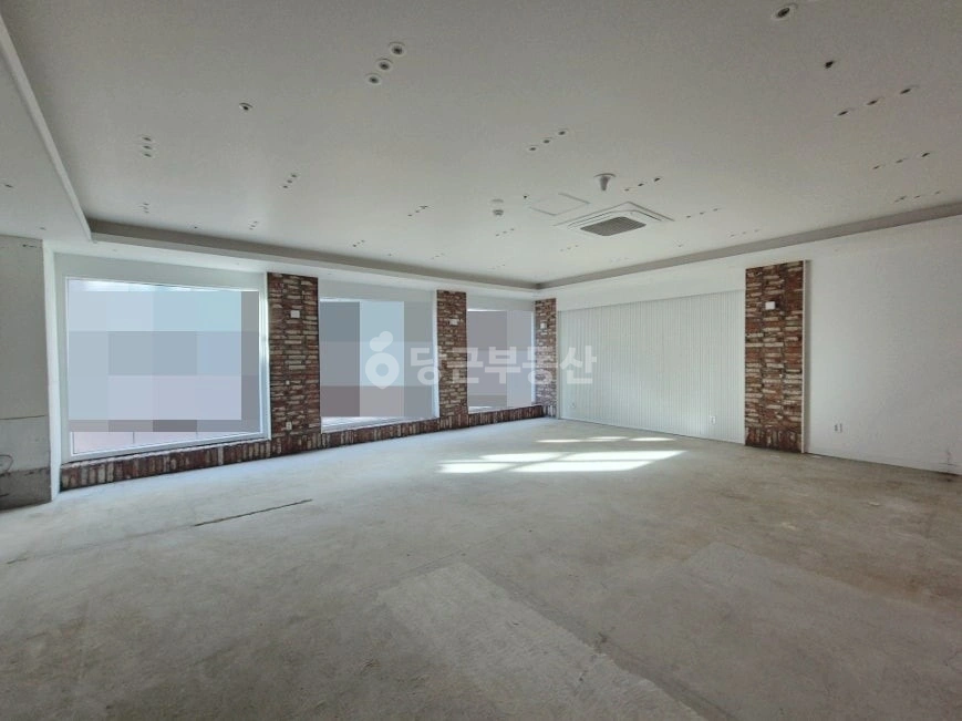 부산광역시 강서구 명지동 상가 사진 1