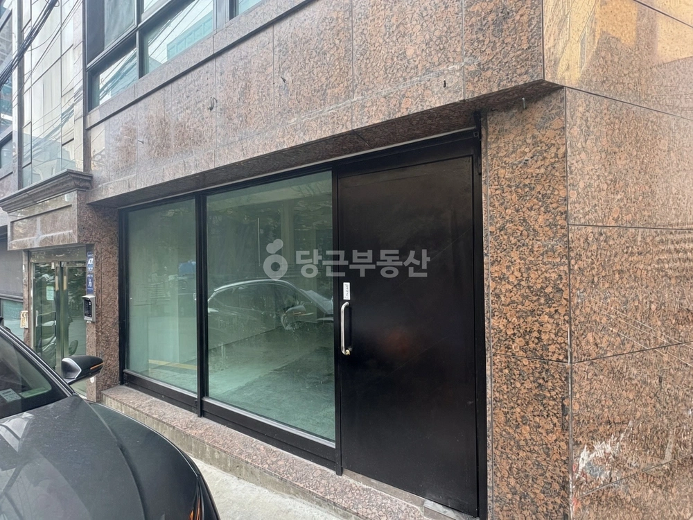 서울특별시 강남구 논현동 상가 사진 1