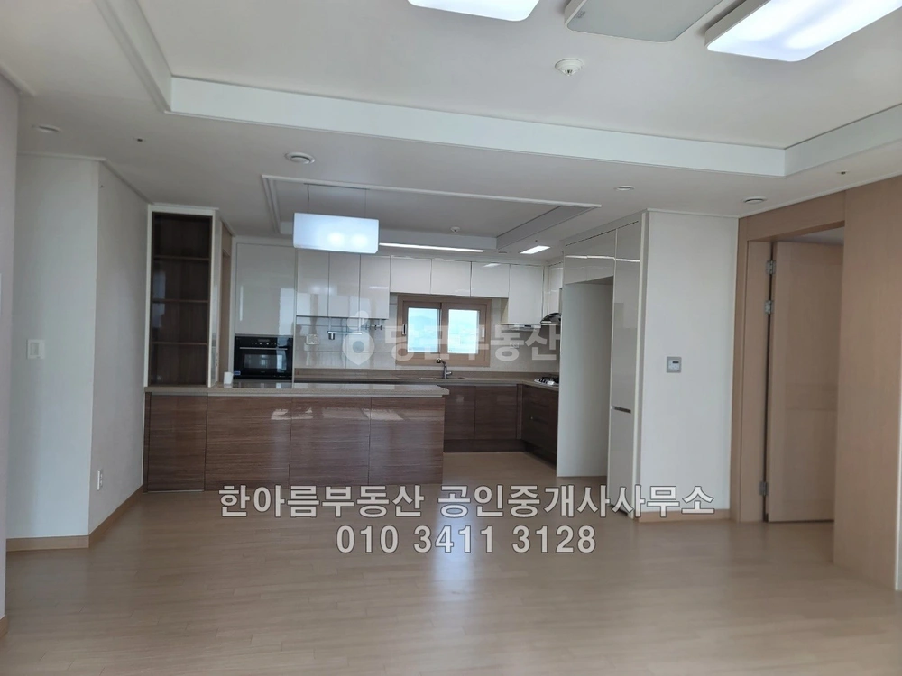 충청남도 아산시 배방읍 아파트 사진 1