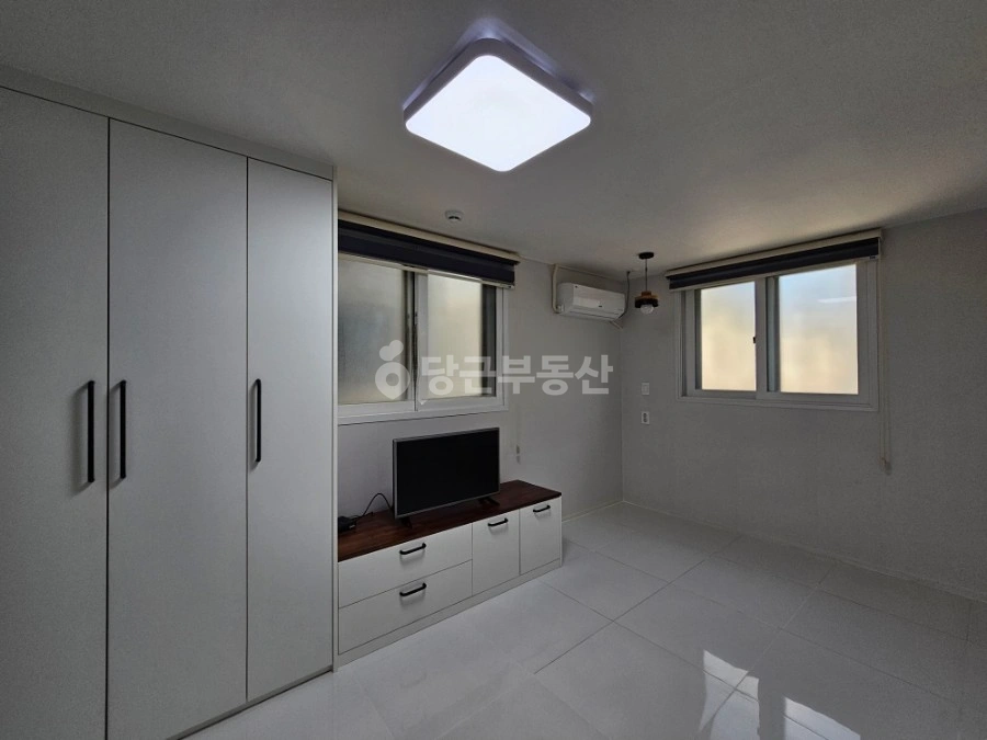 대전광역시 유성구 전민동 원룸 사진 1