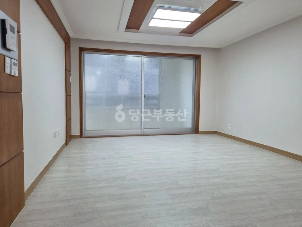 부산광역시 사하구 하단동 아파트 사진 1