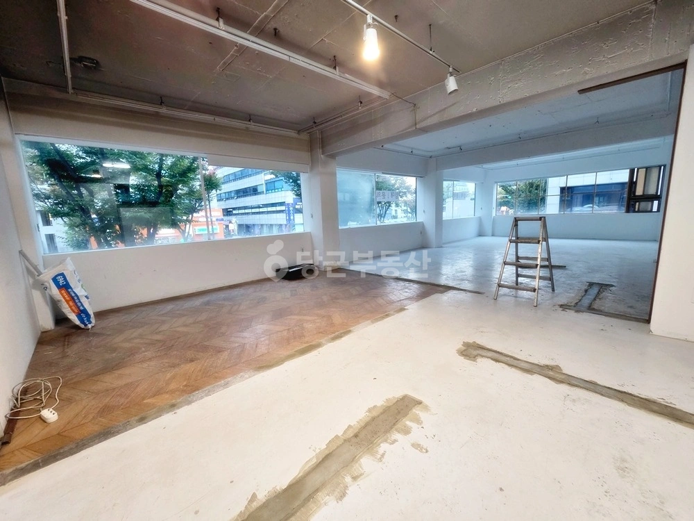 서울특별시 마포구 성산동 사무실 사진 1
