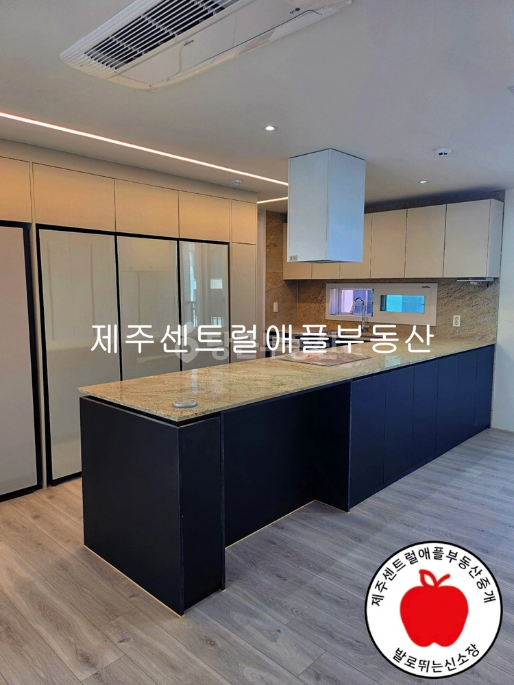 제주특별자치도 제주시 조천읍 빌라(투룸 이상) 사진 1