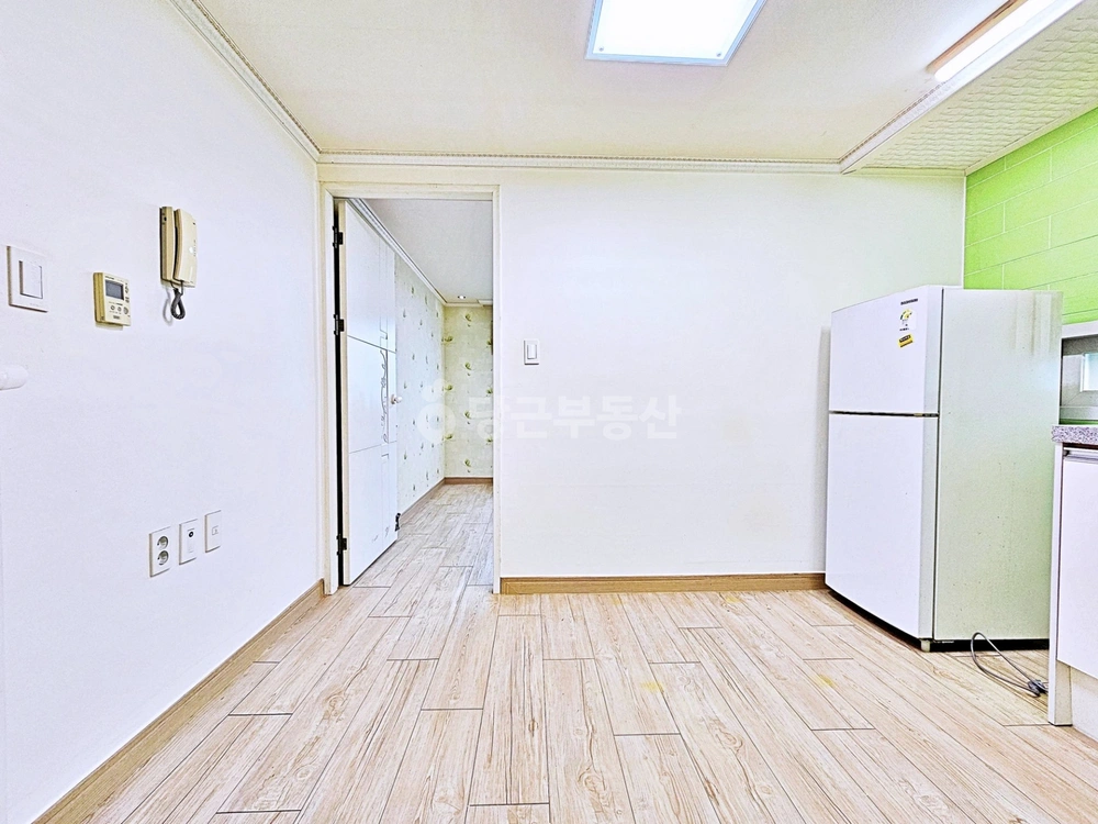 부산광역시 사하구 하단동 원룸 사진 1