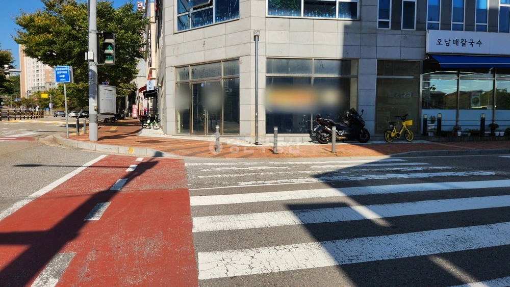 경기도 수원시 영통구 원천동 상가 사진 1