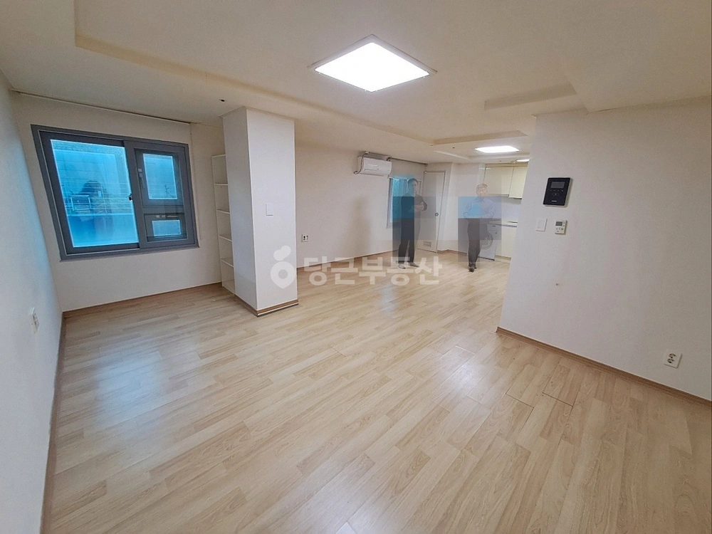 서울특별시 강남구 역삼동 원룸 사진 1
