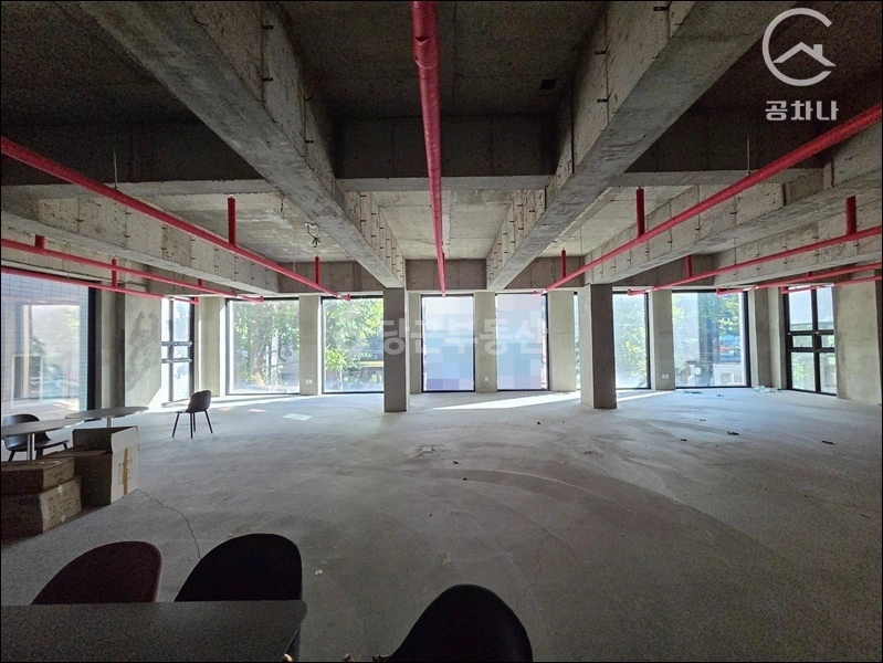 대구광역시 수성구 두산동 상가 사진 1