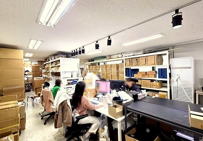서울특별시 강남구 신사동 사무실 사진 1