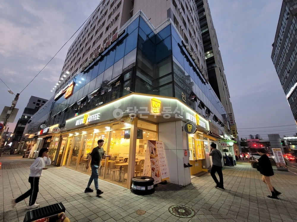 경기도 수원시 팔달구 인계동 상가 사진 1