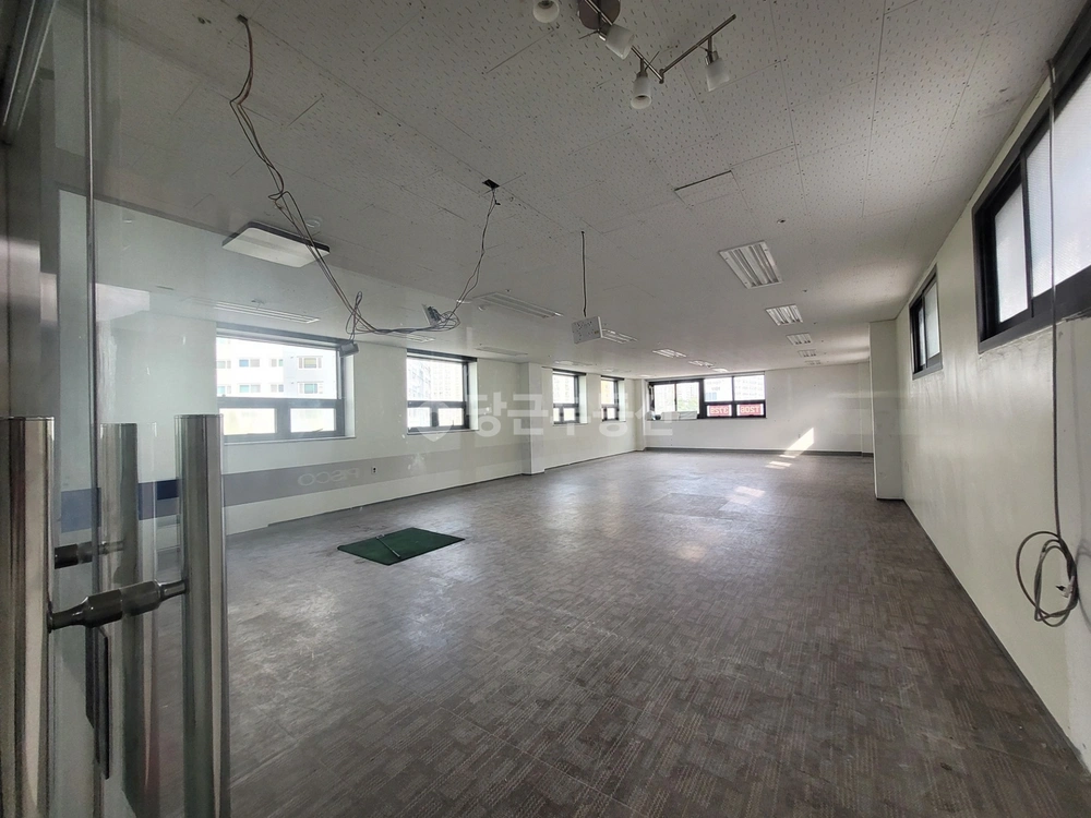 경기도 수원시 영통구 망포동 상가 사진 1