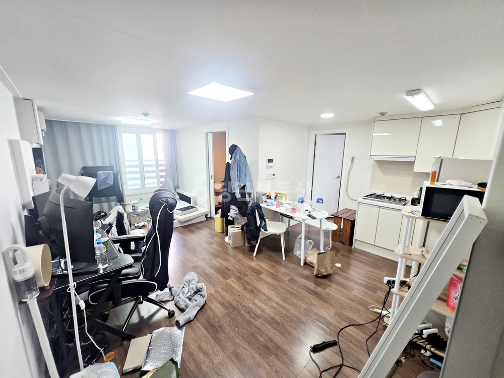 서울특별시 강남구 논현동 원룸 사진 1
