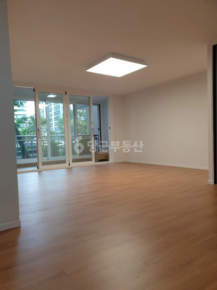 경기도 안양시 동안구 호계동 아파트 사진 1