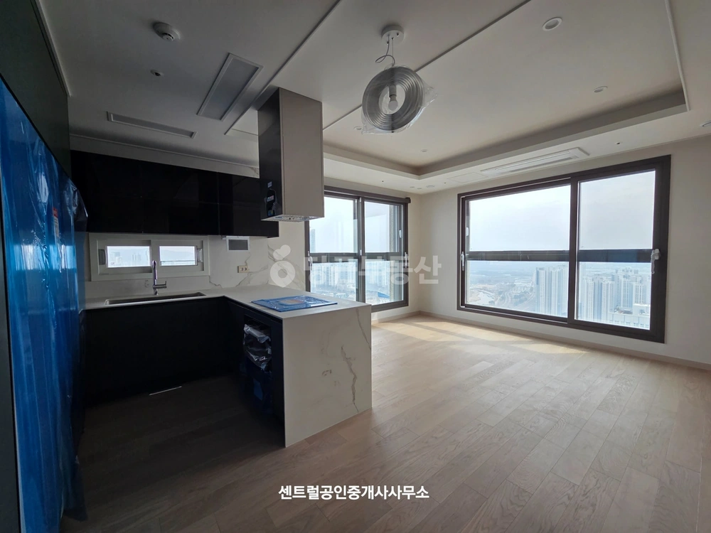 인천광역시 서해구 청라동 오피스텔 사진 1