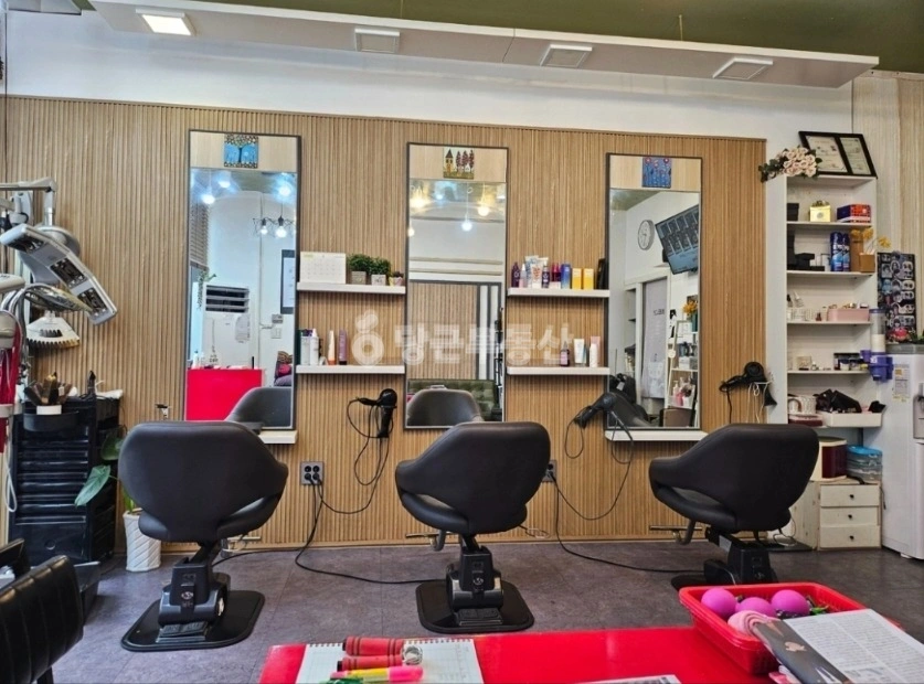 경기도 고양시 일산동구 중산동 상가 사진 1