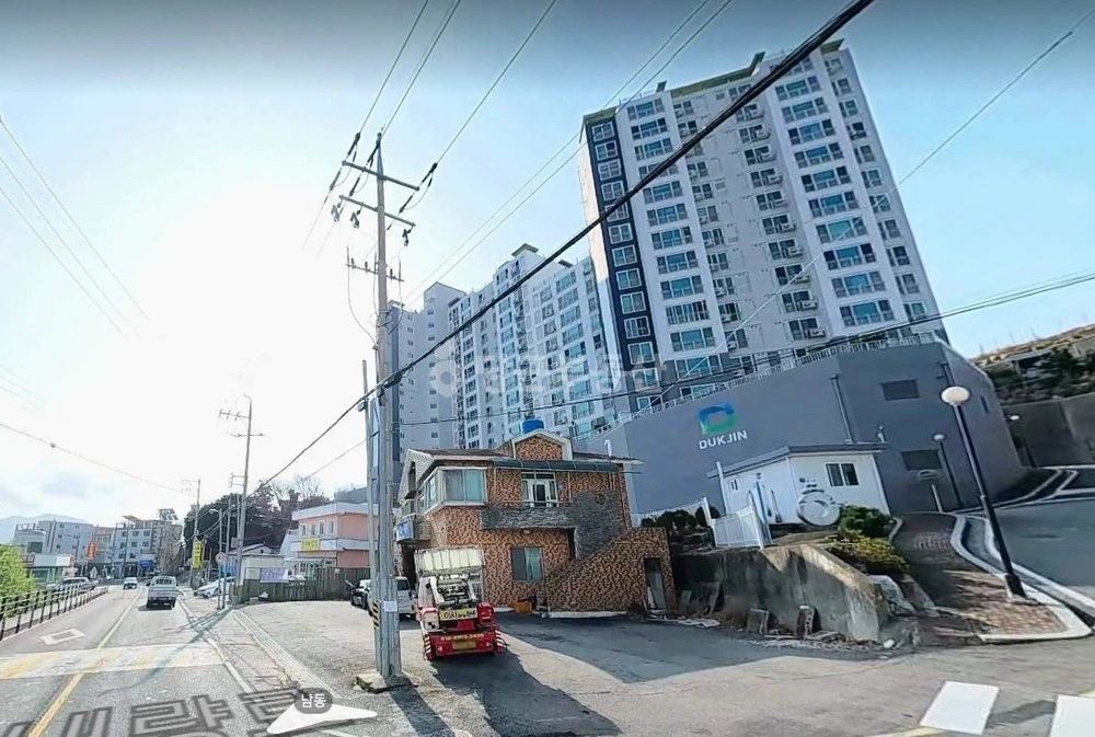 경상남도 통영시 용남면 아파트 사진 1