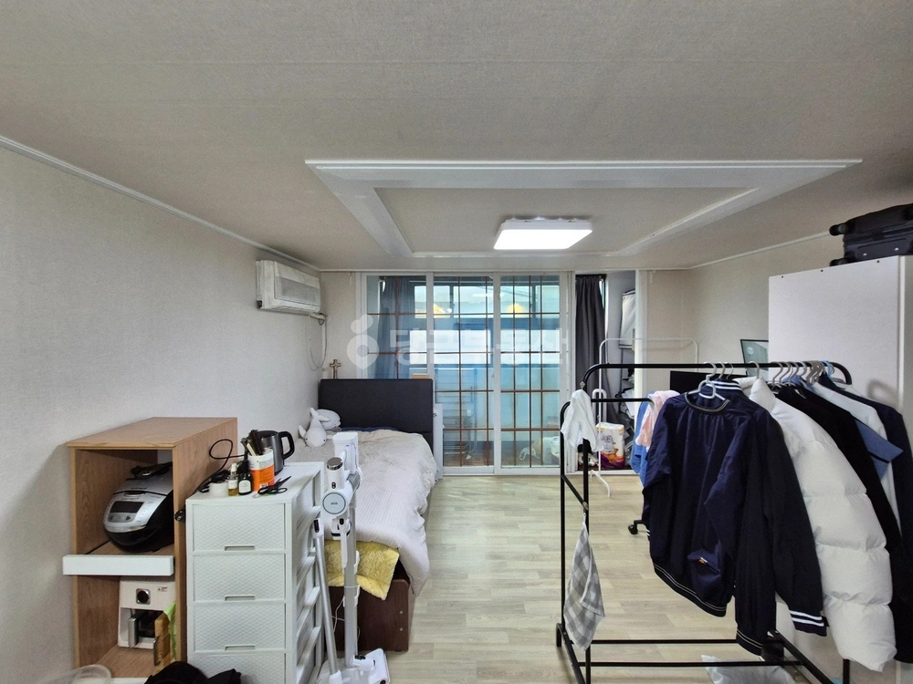서울특별시 마포구 연남동 원룸 사진 1
