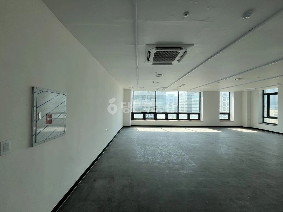 경기도 고양시 일산서구 대화동 상가 사진 1