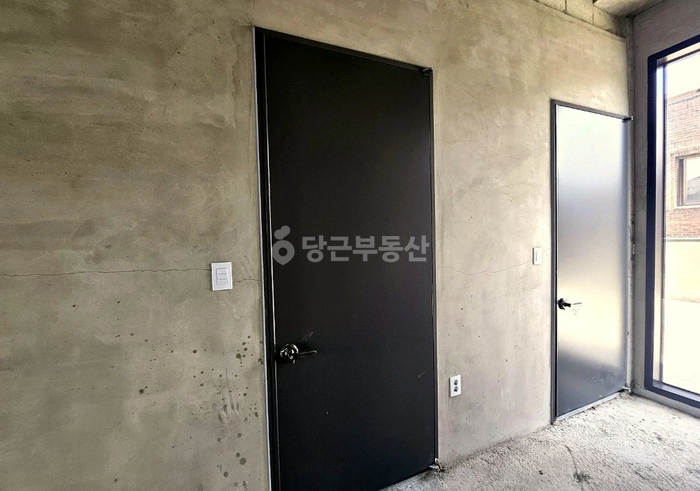 서울특별시 강남구 논현동 사무실 사진 1