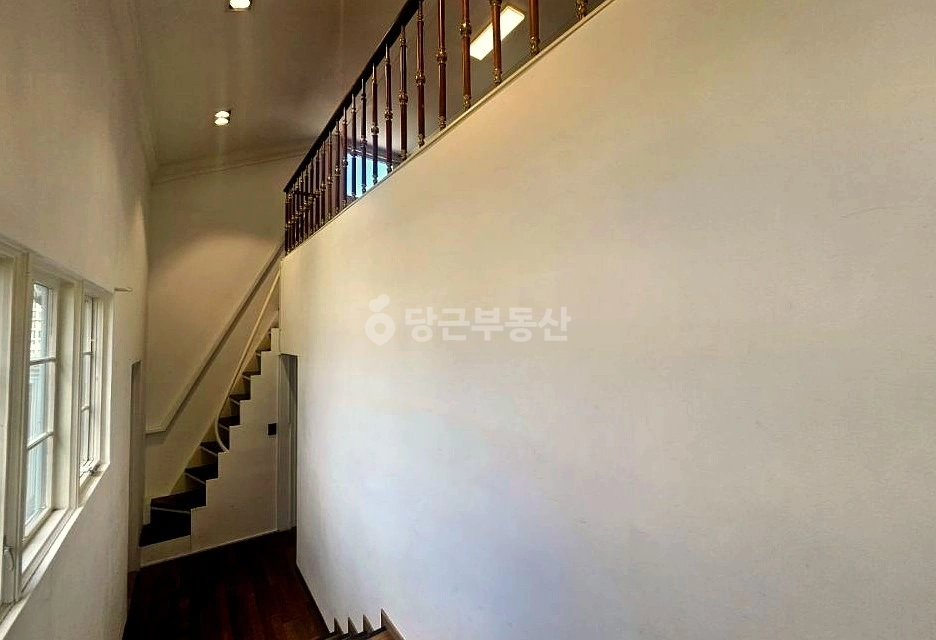 서울특별시 강남구 신사동 사무실 사진 1