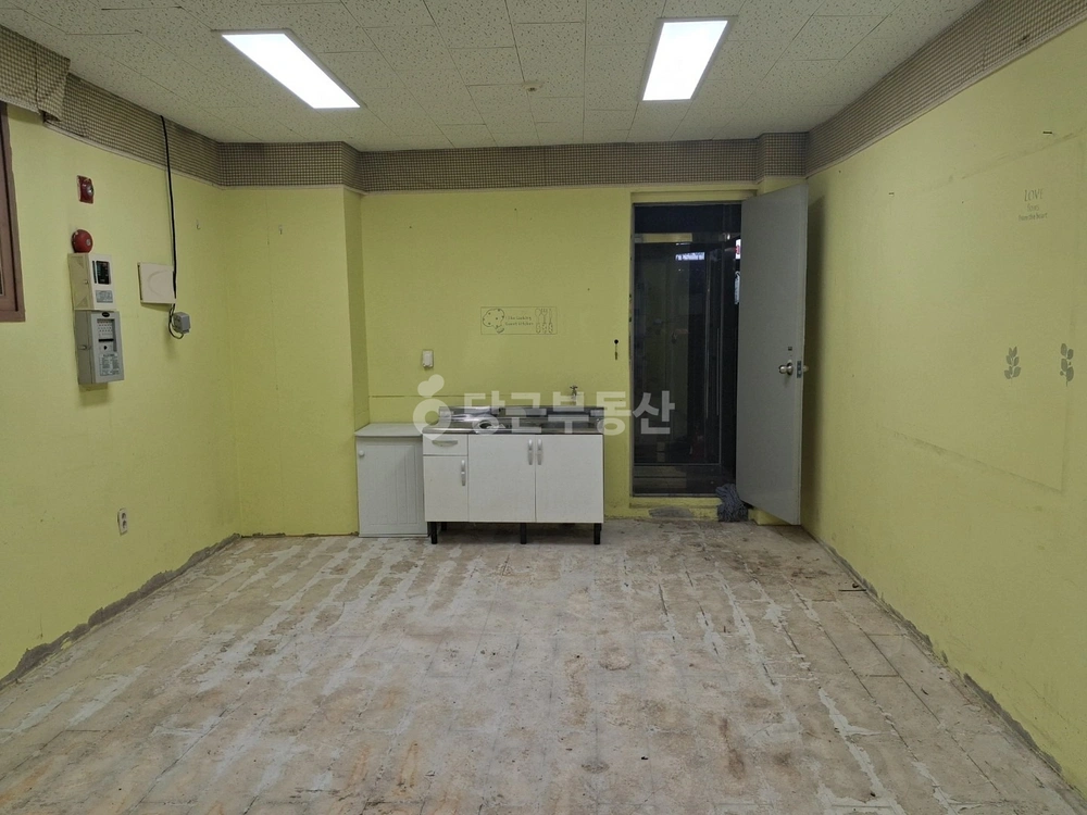 전남광주통합특별시 북구 본촌동 상가 사진 1