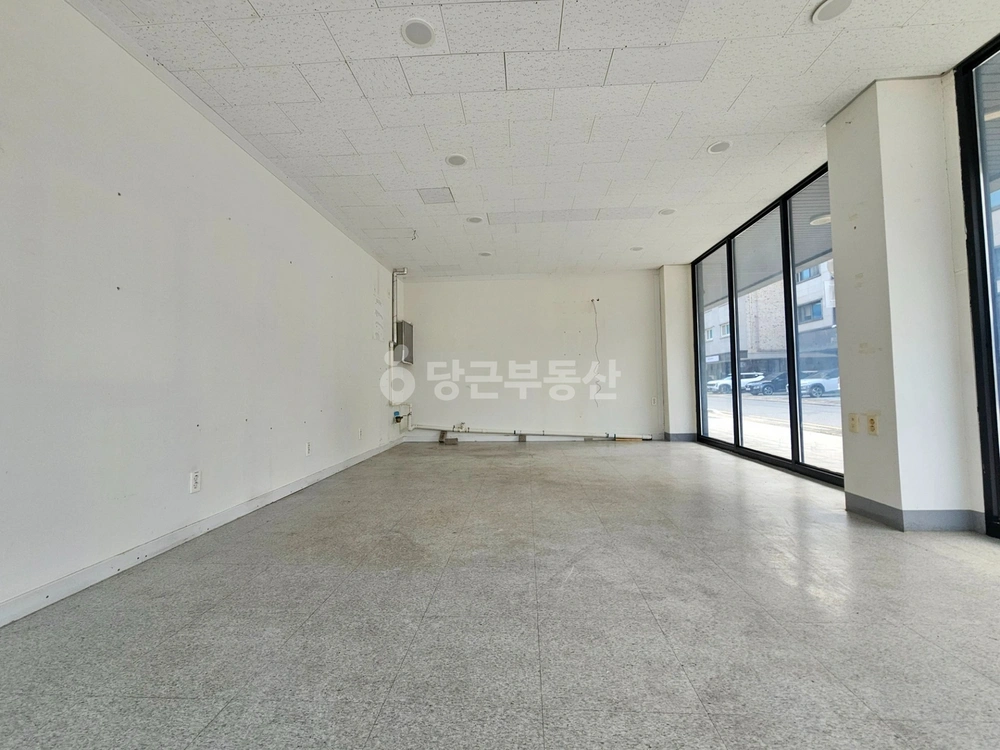 경기도 수원시 권선구 호매실동 상가 사진 1