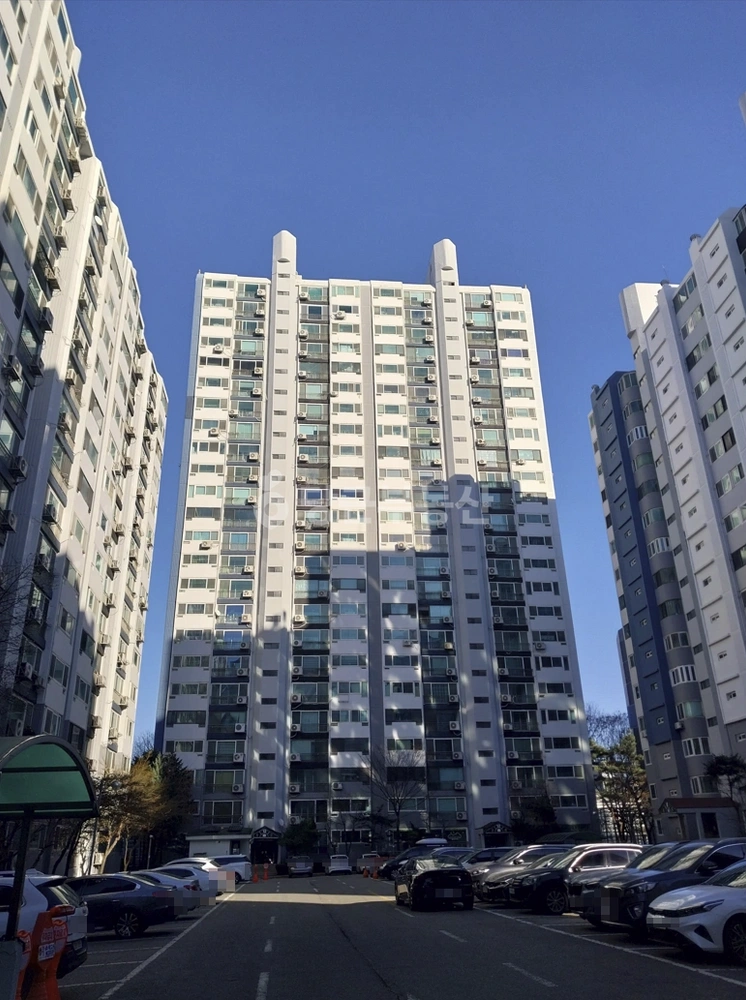 서울특별시 금천구 독산동 아파트 사진 1