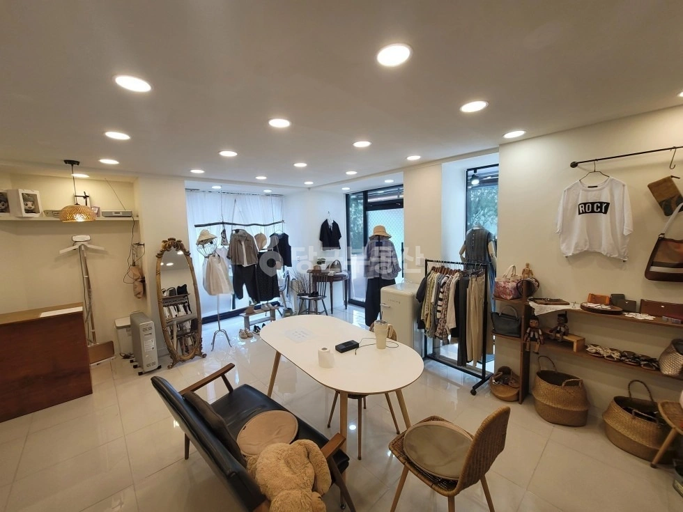 울산광역시 남구 삼산동 상가 사진 1