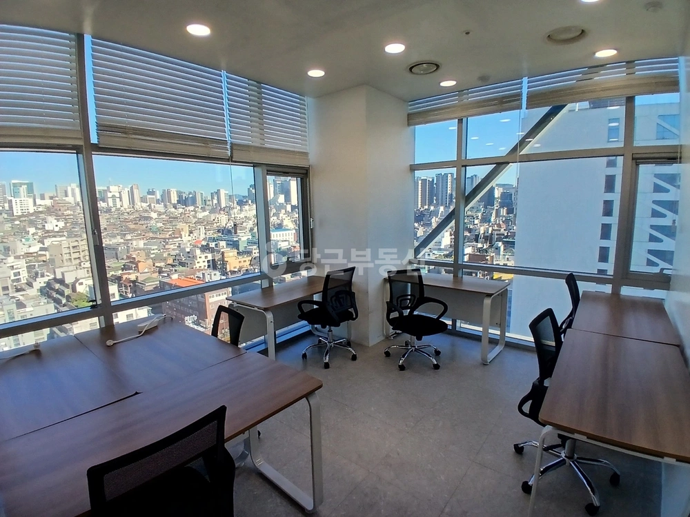 서울특별시 강남구 논현동 사무실 사진 1
