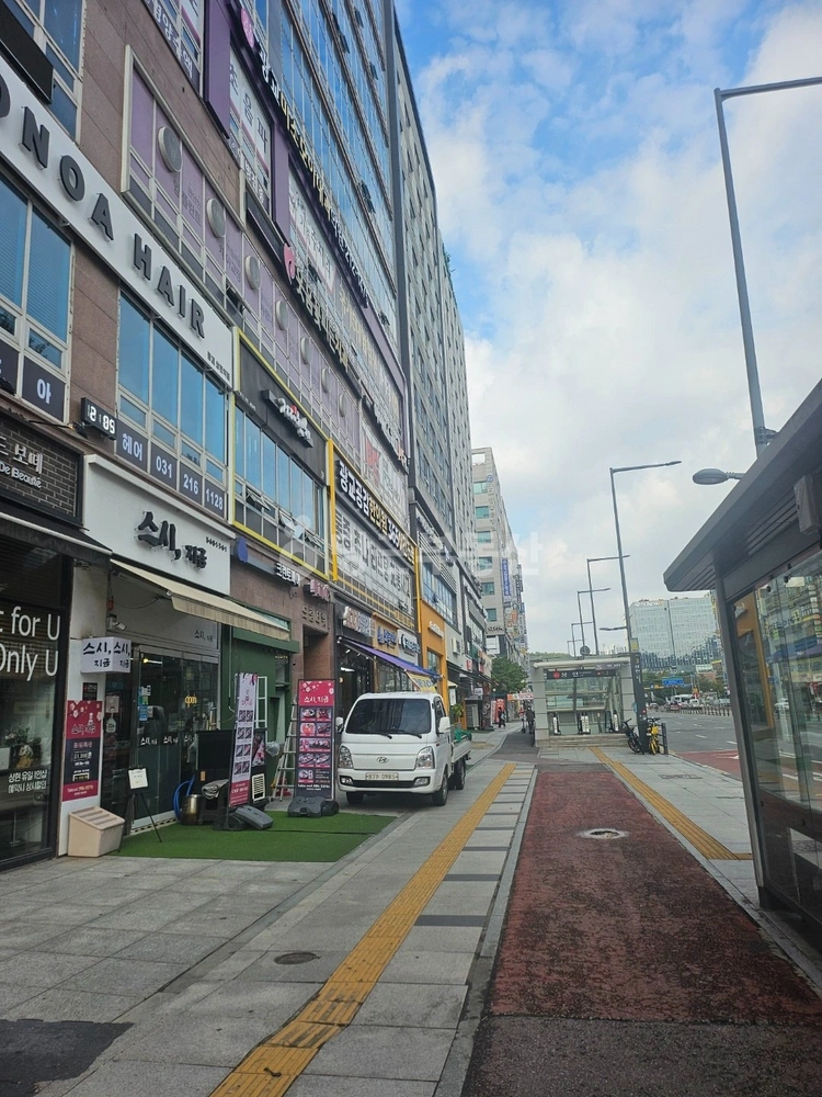 경기도 용인시 수지구 상현동 상가 사진 1