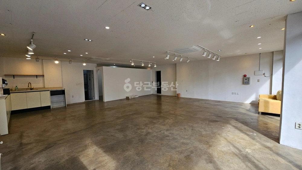 대구광역시 수성구 상동 상가 사진 1